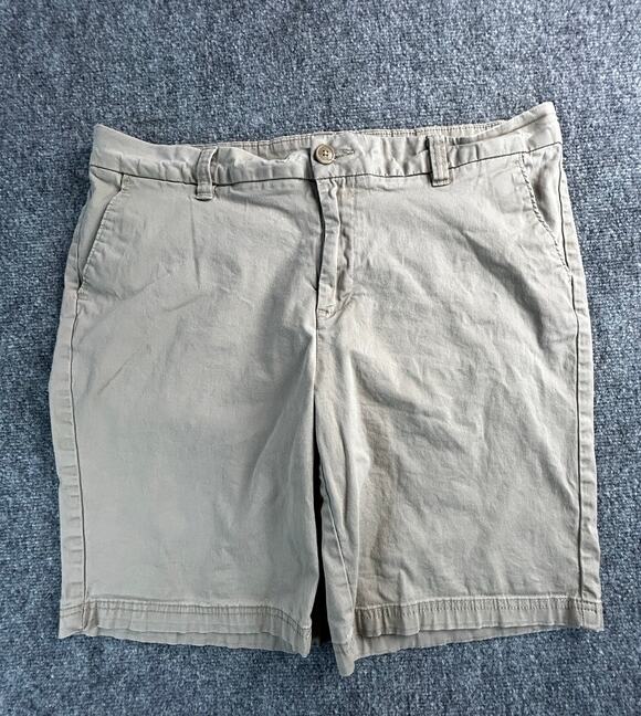 Magellan Outdoors Pants - Magellan Outdoors Women's Khaki Stretch Chino Shorts Size 16 Cotton Blend